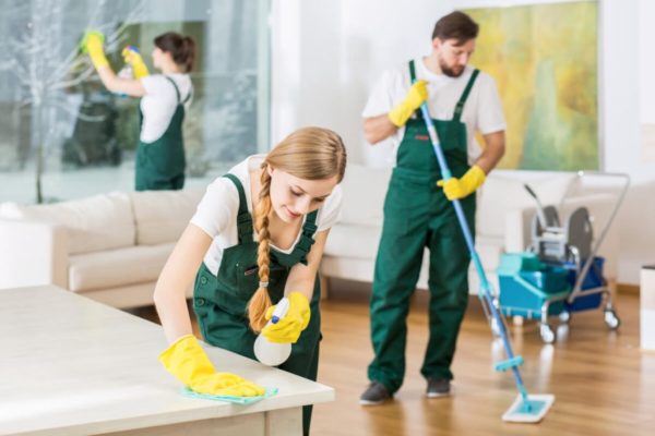 شركات تنظيف المنازل